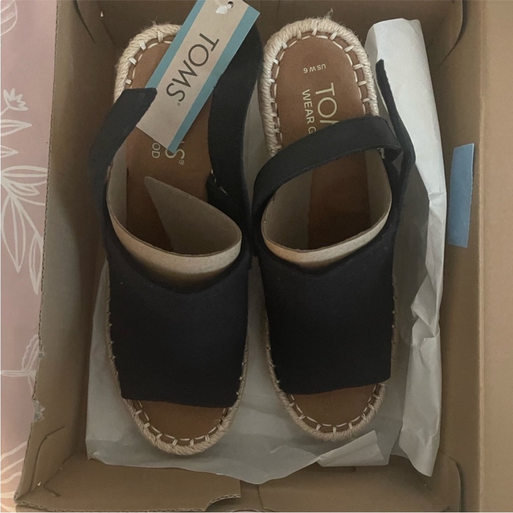 TOMS Black Wedge Espadrille Sandals - Picture 5 of 5